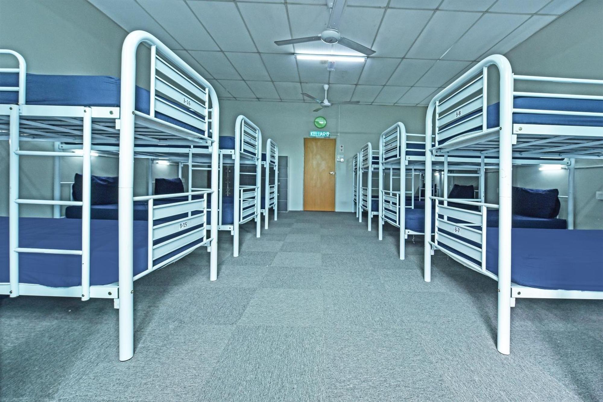 Spot On 90449 Bed Station